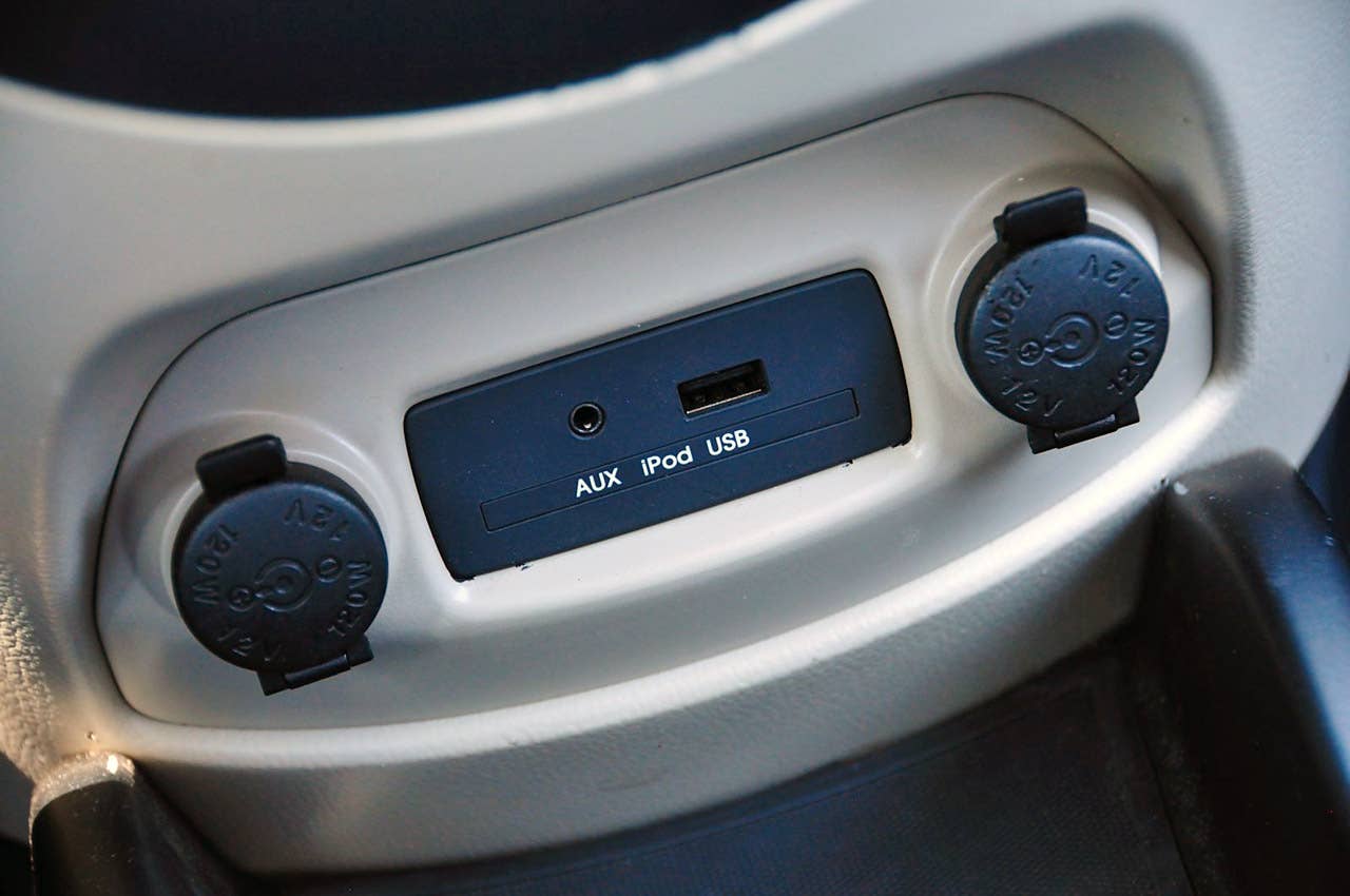 2012 Kia Soul audio inputs