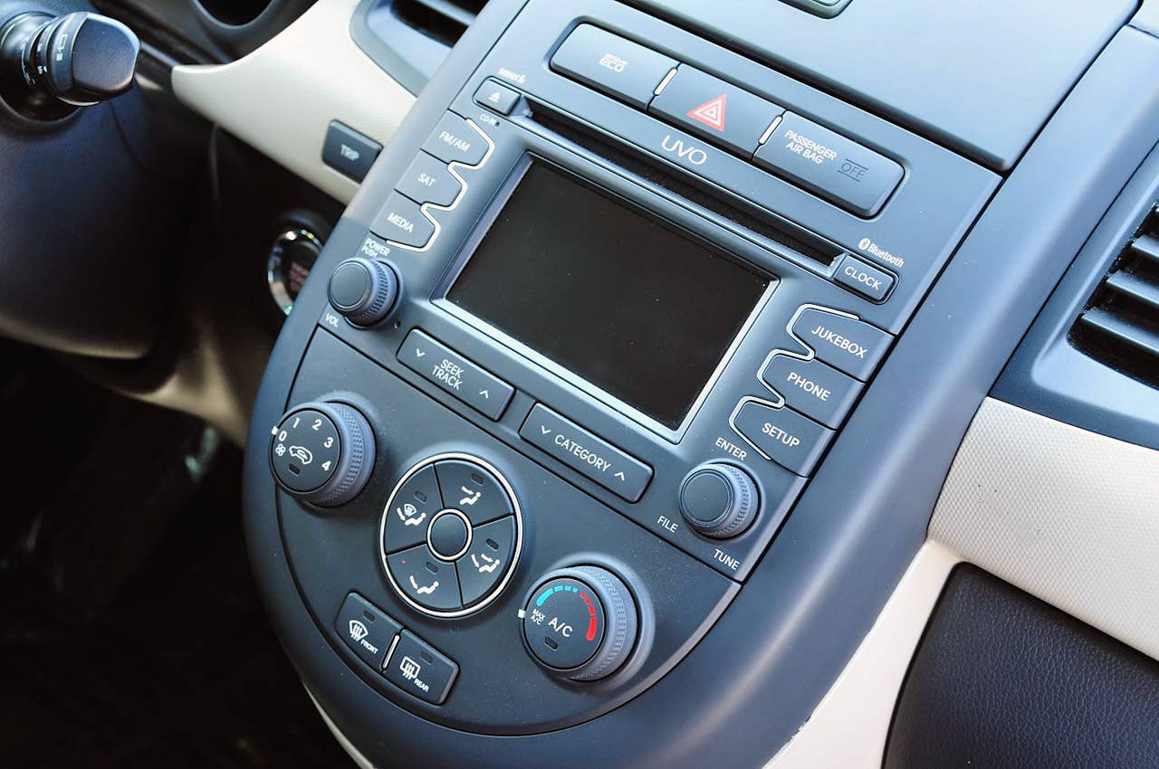 2012 Kia Soul instrument panel