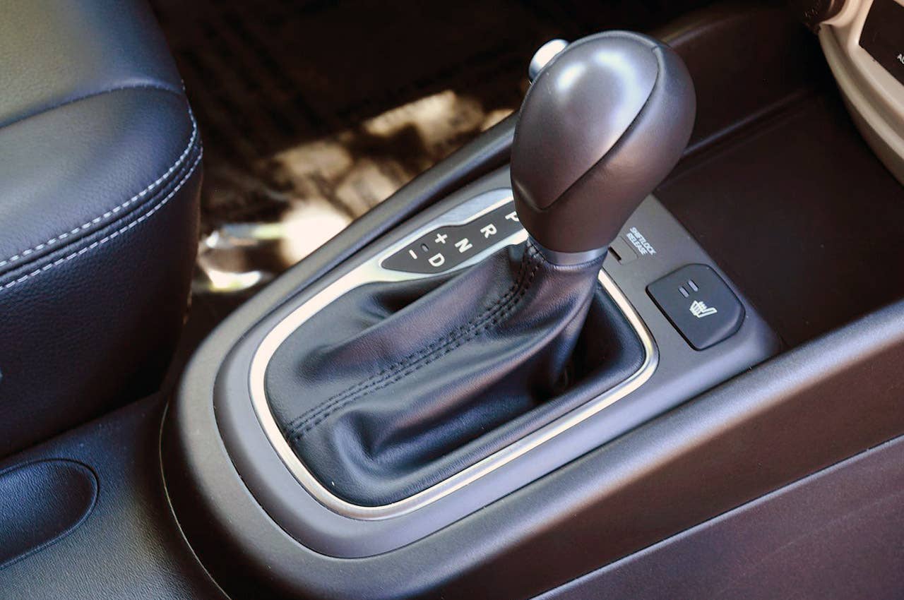 2012 Kia Soul shifter
