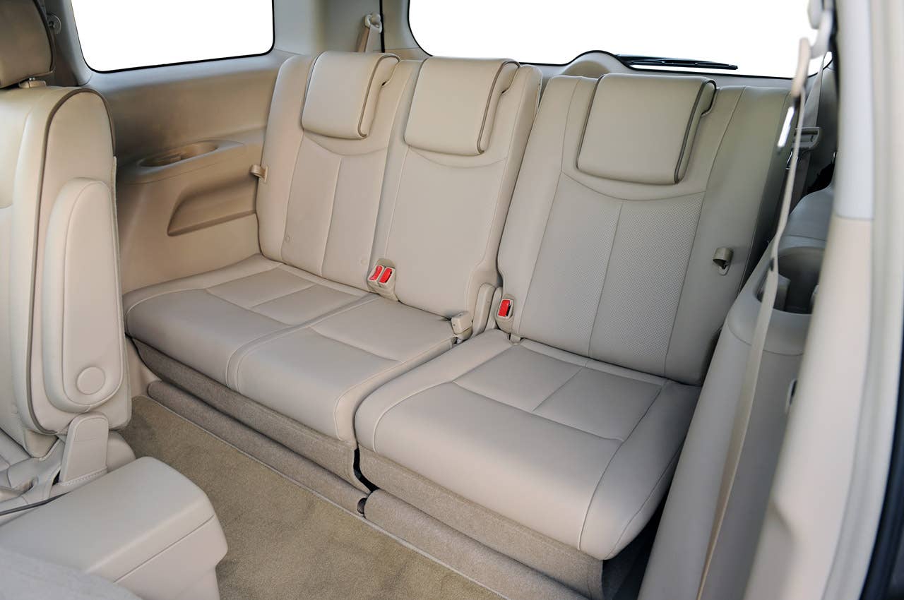 2011 Nissan Quest third row