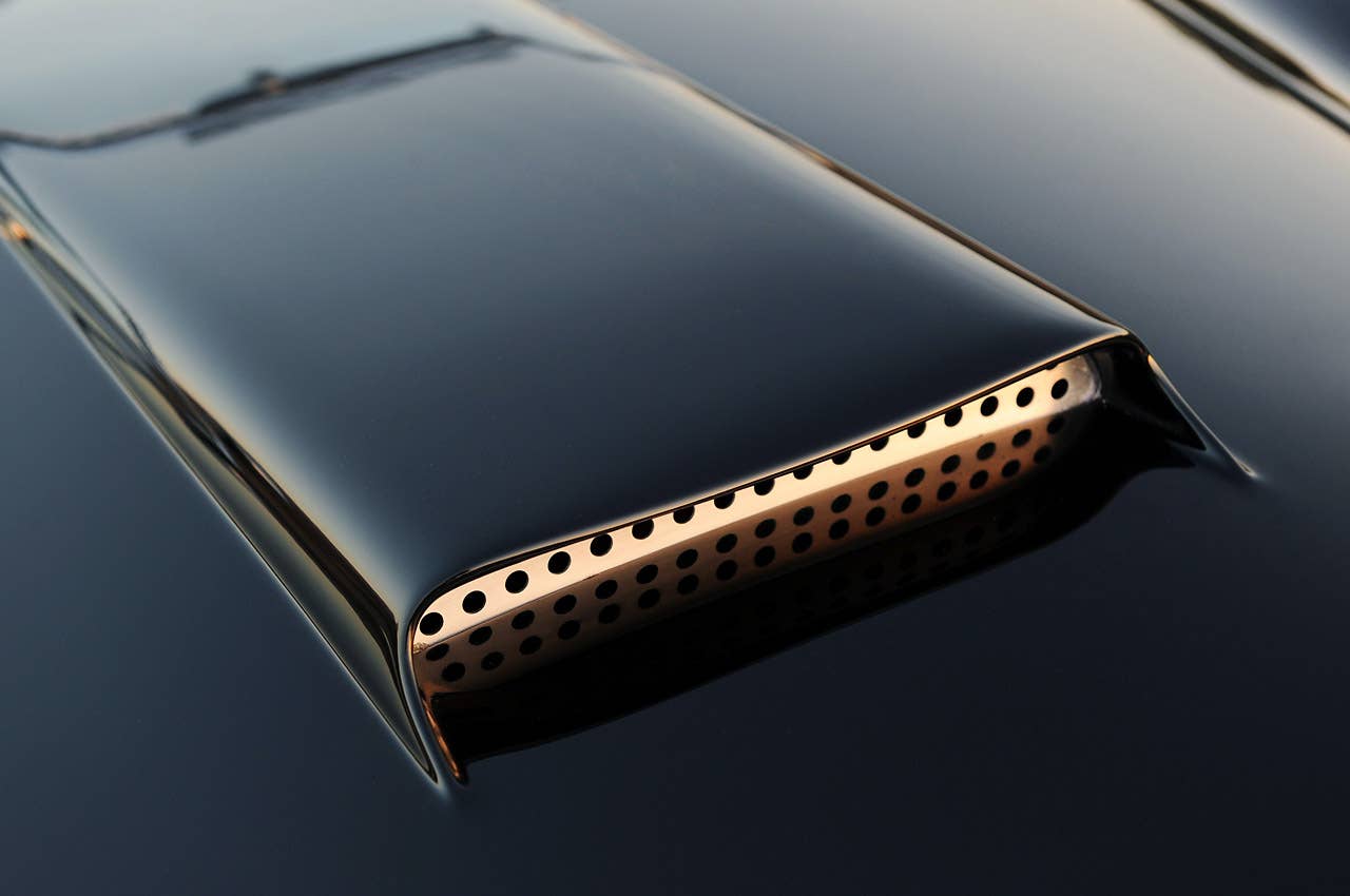 Shelby Cobra 289 FIA hood scoop