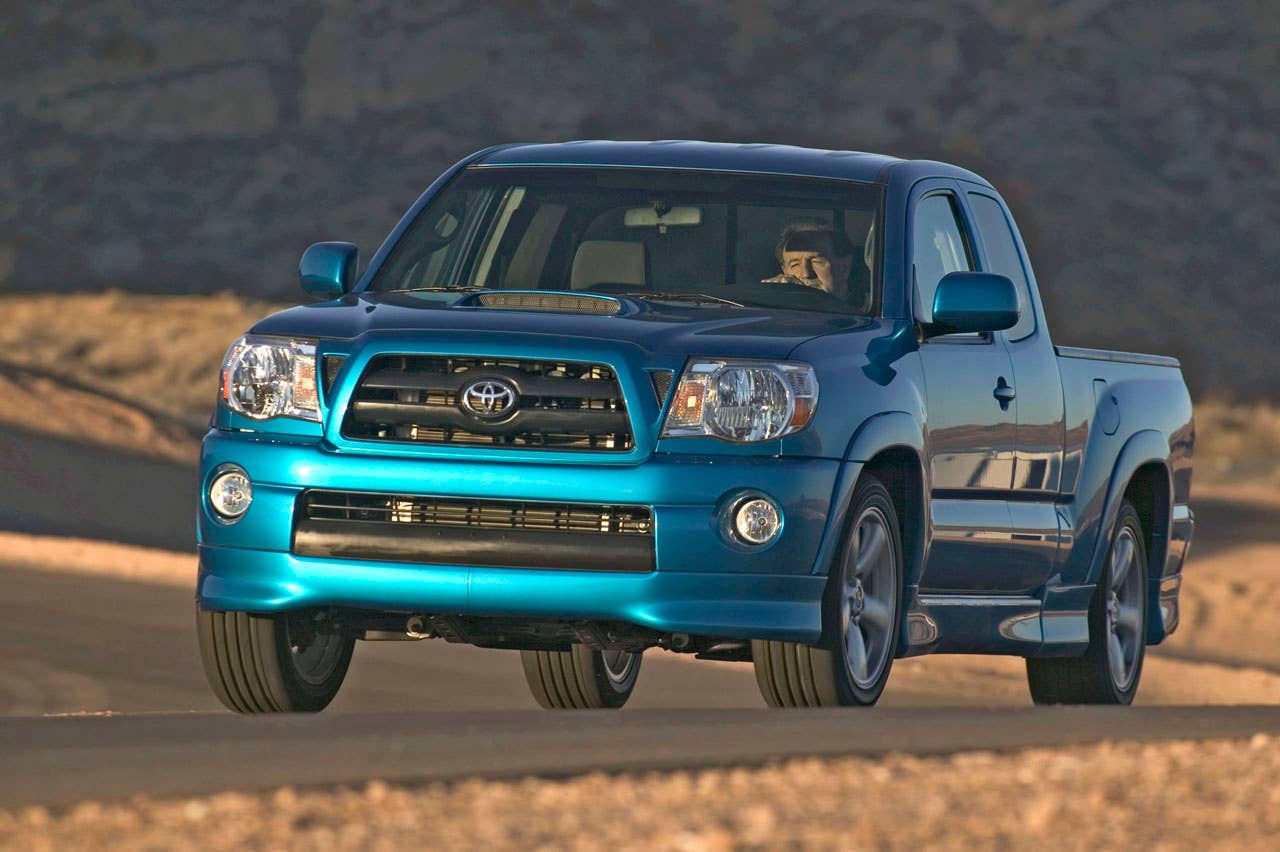 2005-08 Toyota Tacoma X-Runner in Speedway Blue