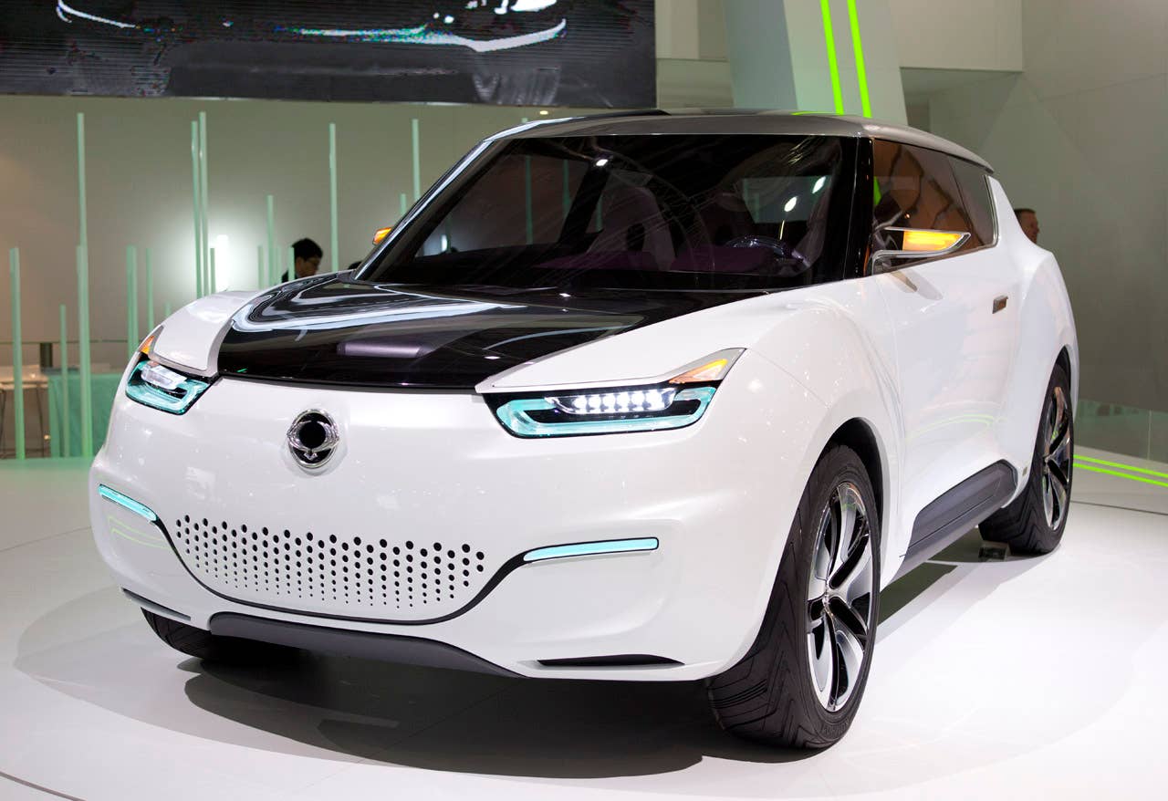 Ssongyang e-XIV Concept front 3/4