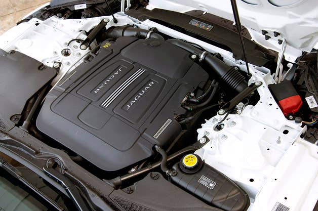 2014 Jaguar F-Type V8 S