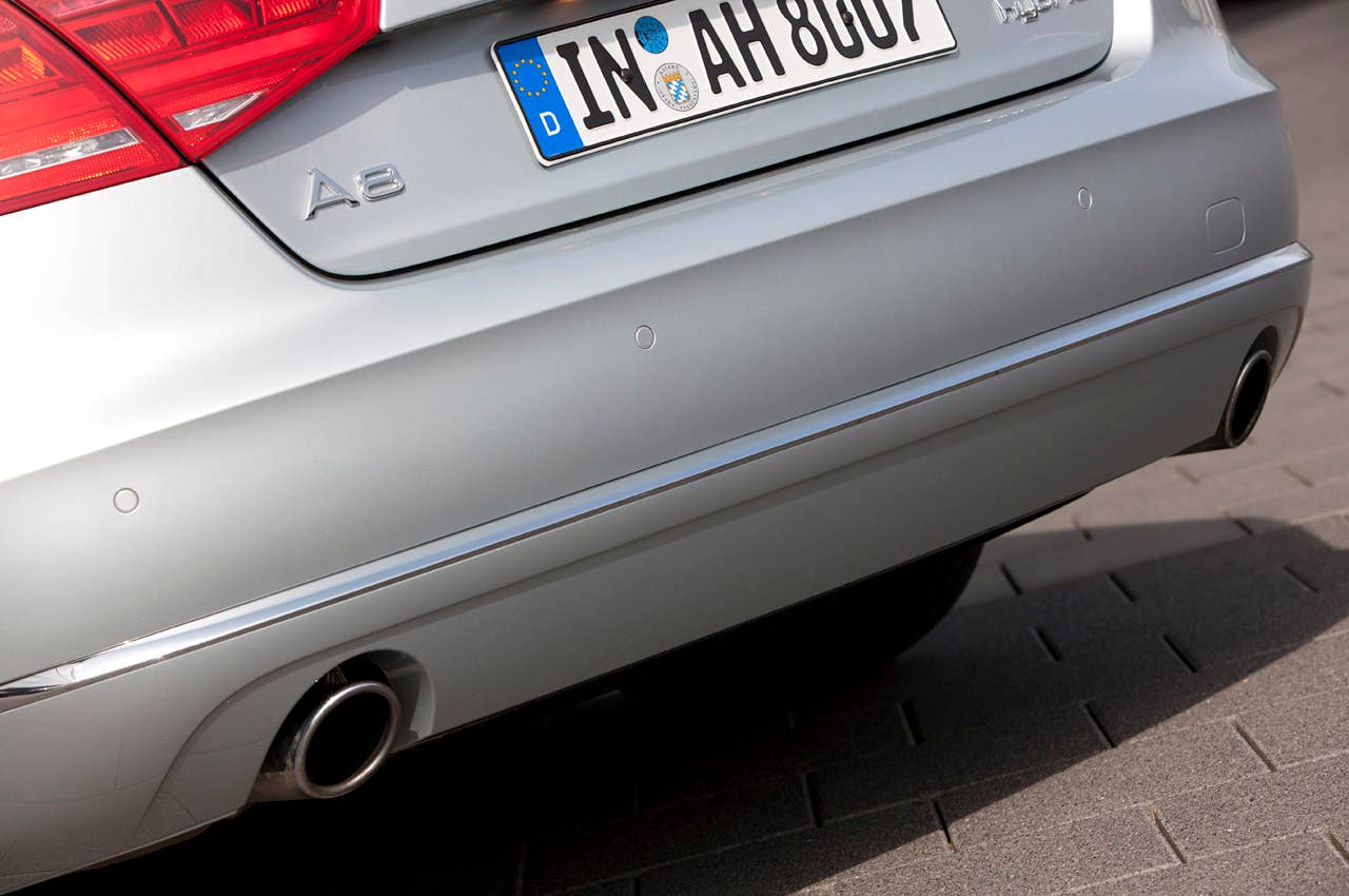 2012 Audi A8 Hybrid rear bumper