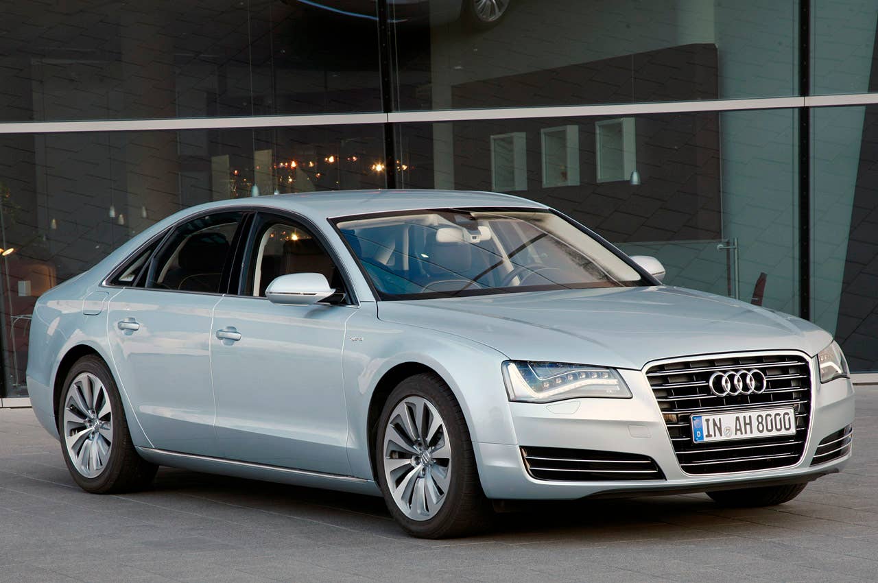 2012 Audi A8 Hybrid front 3/4 view