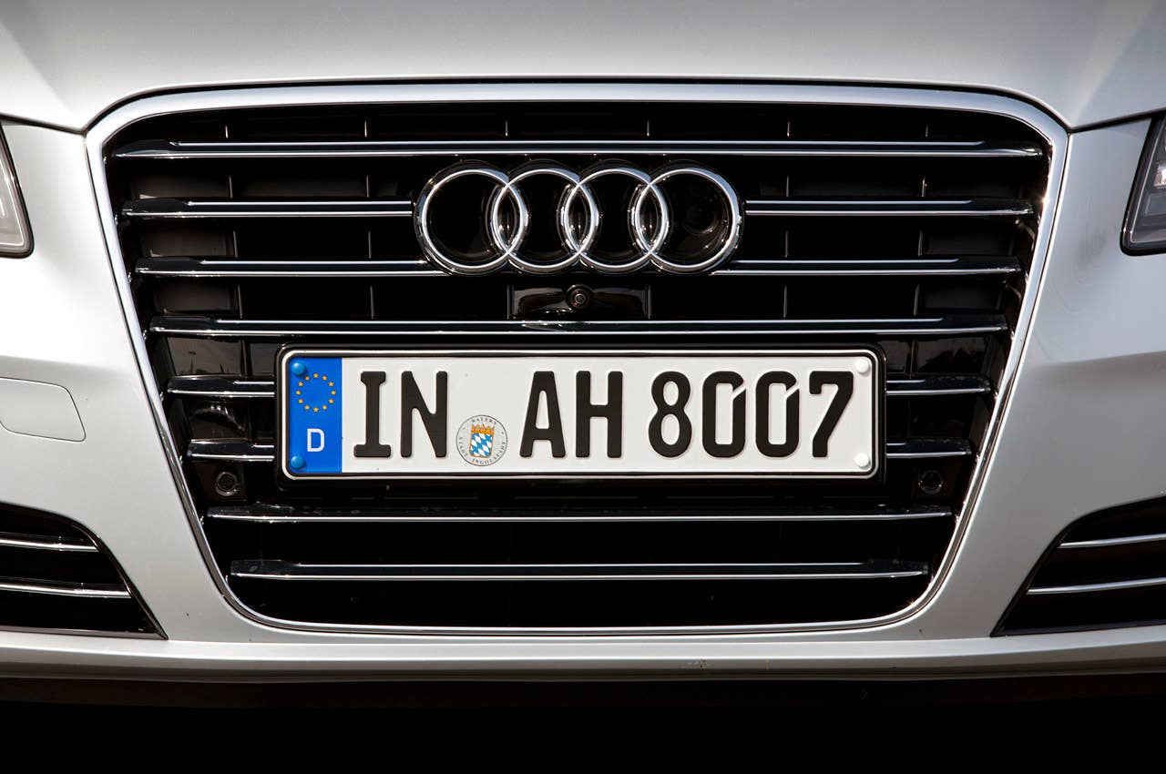 2012 Audi A8 Hybrid grille