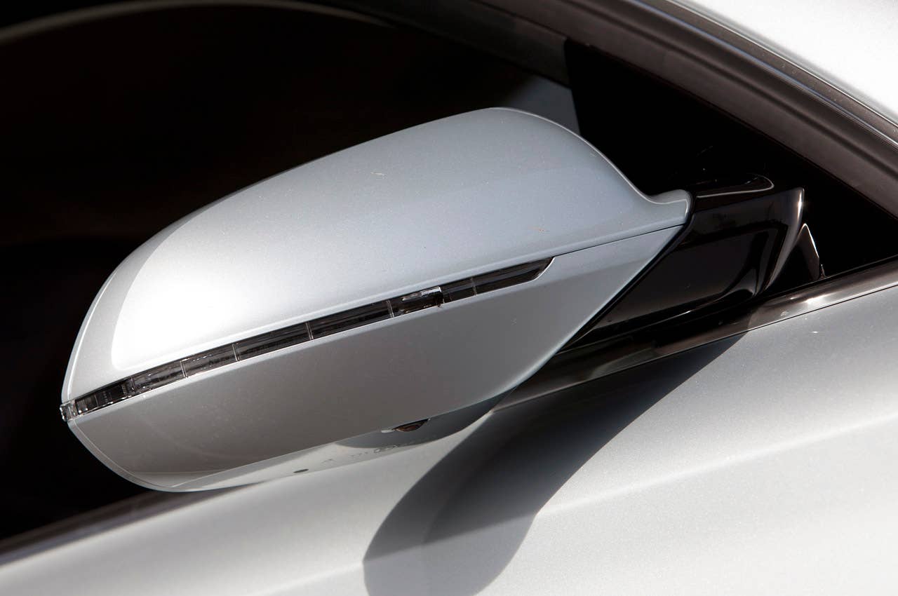 2012 Audi A8 Hybrid side mirror