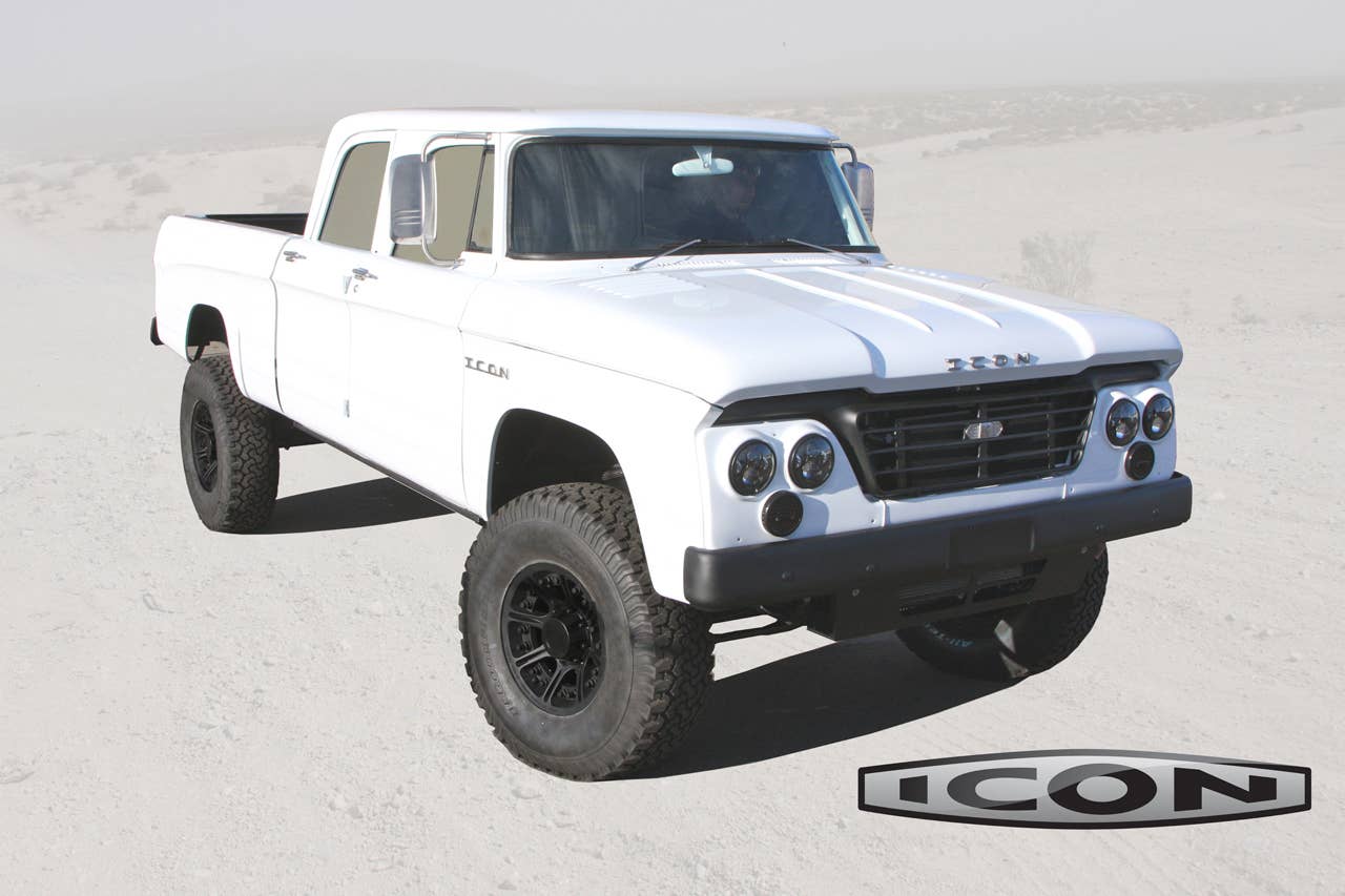 ICON D200 front 3/4