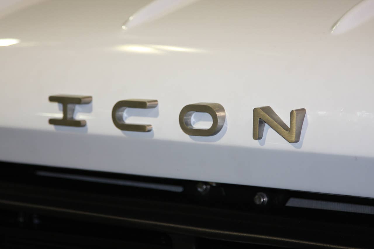 ICON D200 hood emblem