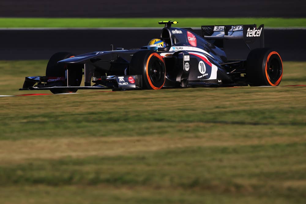 SUZUKA, JAPAN - OCTOBER 13:  Esteban Gutierrez of Mexico and Sauber F1 drives during the Japanese Formula One Grand Prix at Suzuka Circuit on October 13, 2013 in Suzuka, Japan.  (Photo by Mark Thompson/Getty Images)