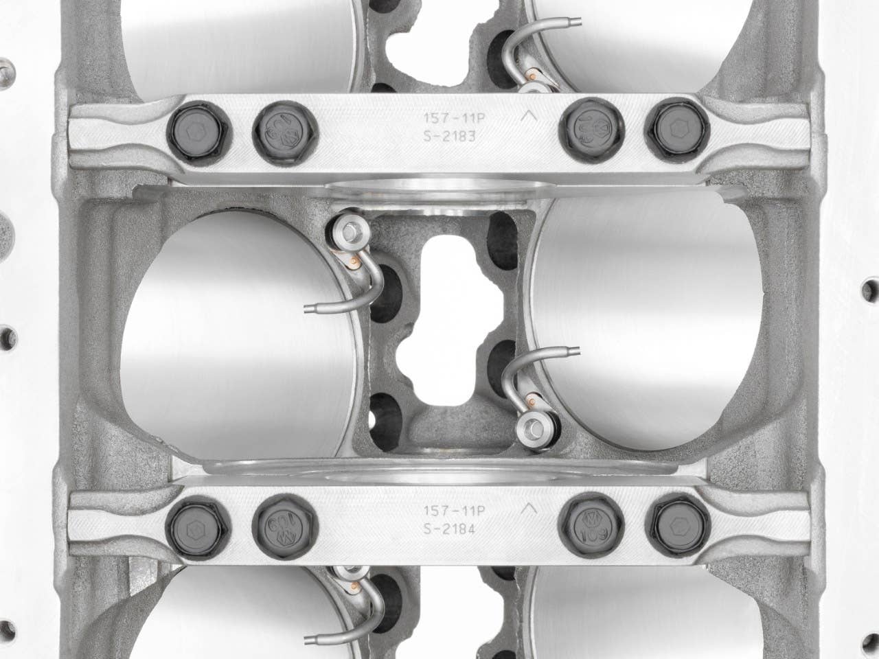 2014 Chevrolet Corvette Stingray LT1 oil jets in block