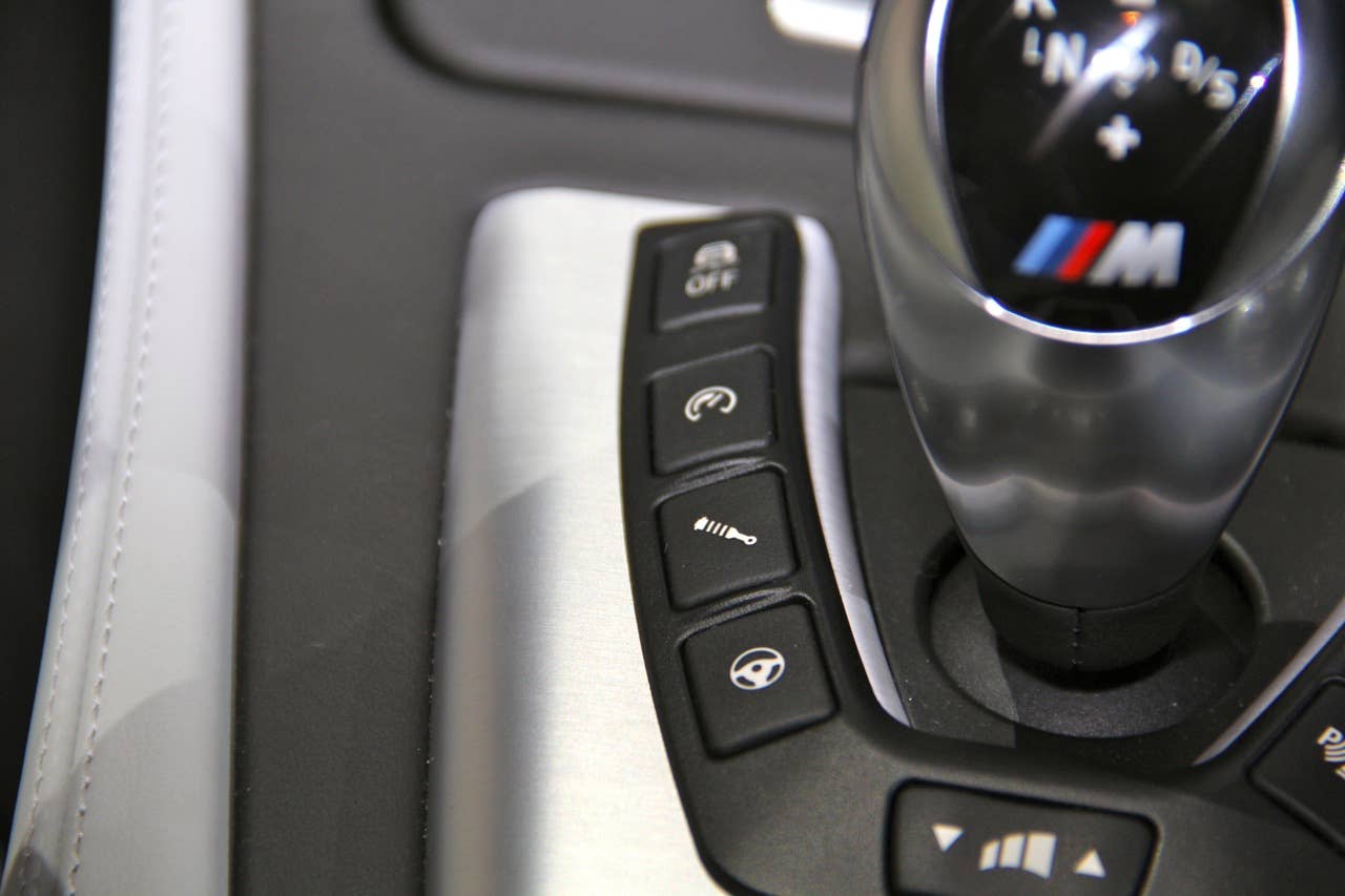 2012 BMW M5 live