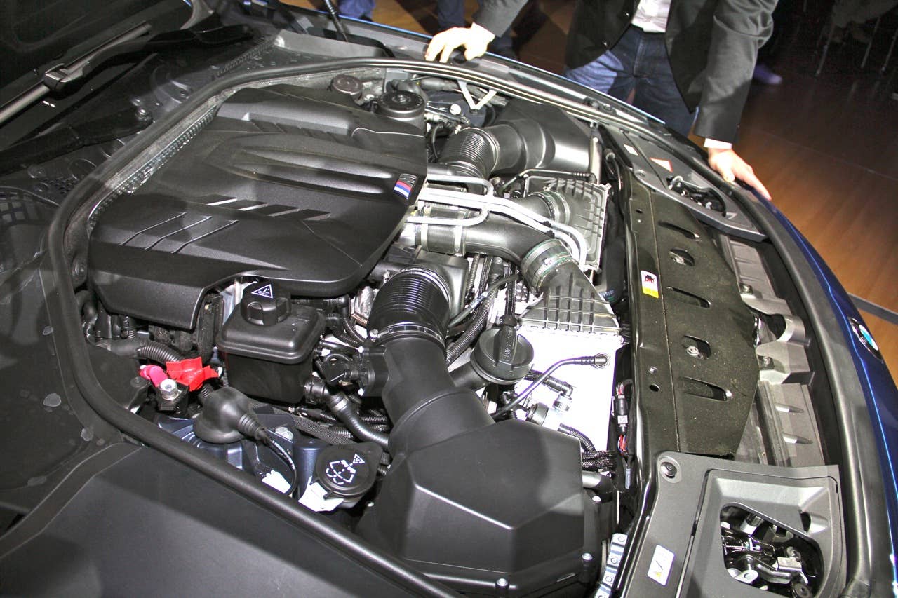2012 BMW M5 live