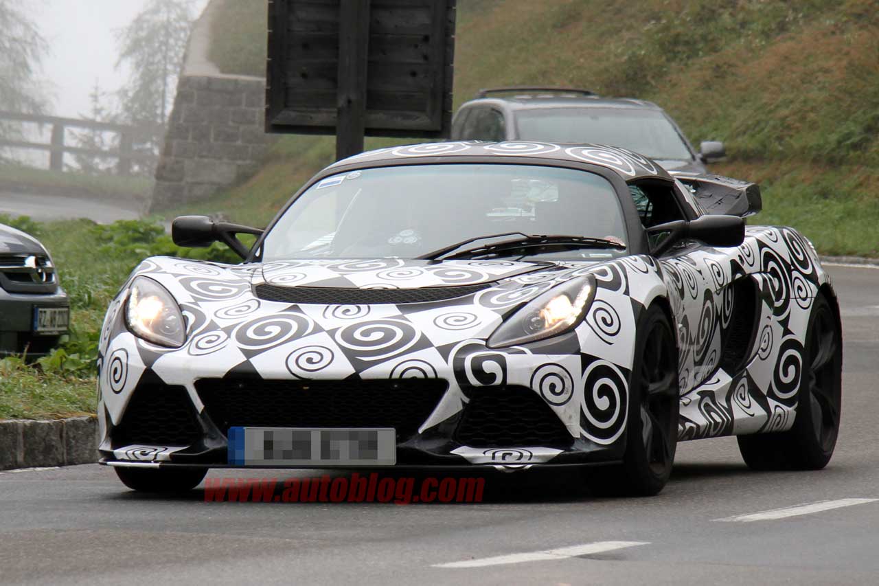 Lotus Exige Spy Shots front 3/4