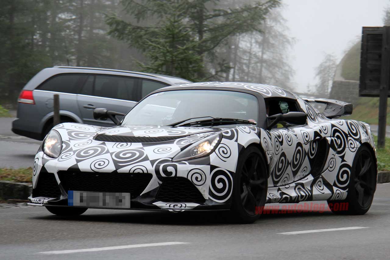 Lotus Exige Spy Shots front 3/4