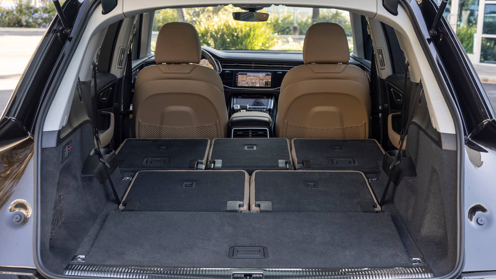 2025 Audi Q7 max cargo