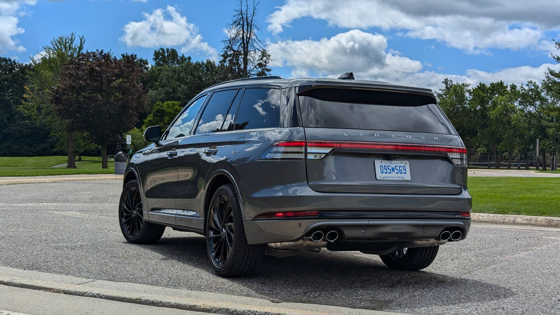 2025 Lincoln Aviator Reserve