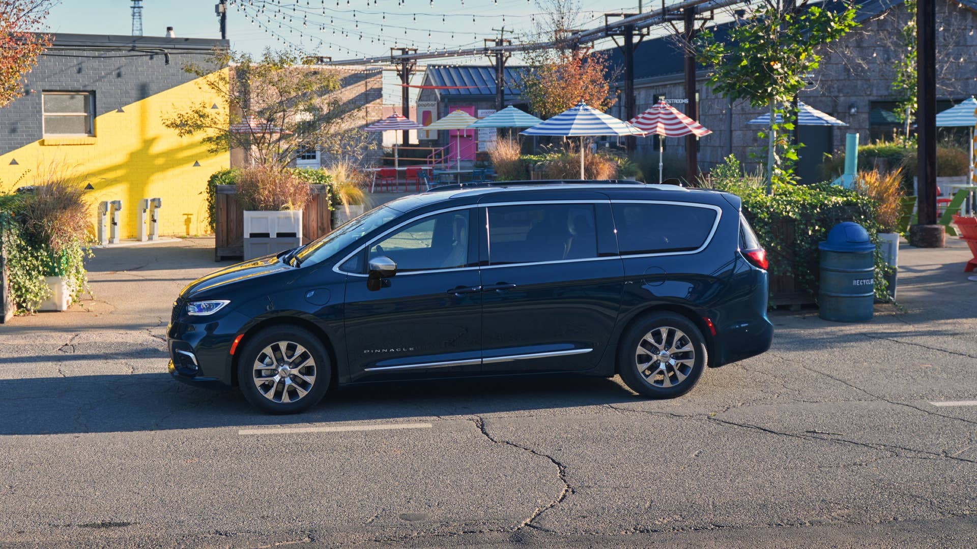 The 2025 Chrysler Pacifica Plug-In Hybrid Pinnacle is designed to offer a seamless driving experience, with no need for the driver to select between electric and hybrid modes.