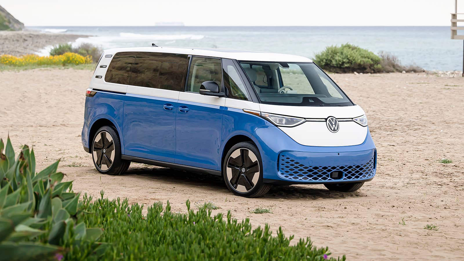 VW ID. Buzz finally priced, starts at $61,545 - Autoblog