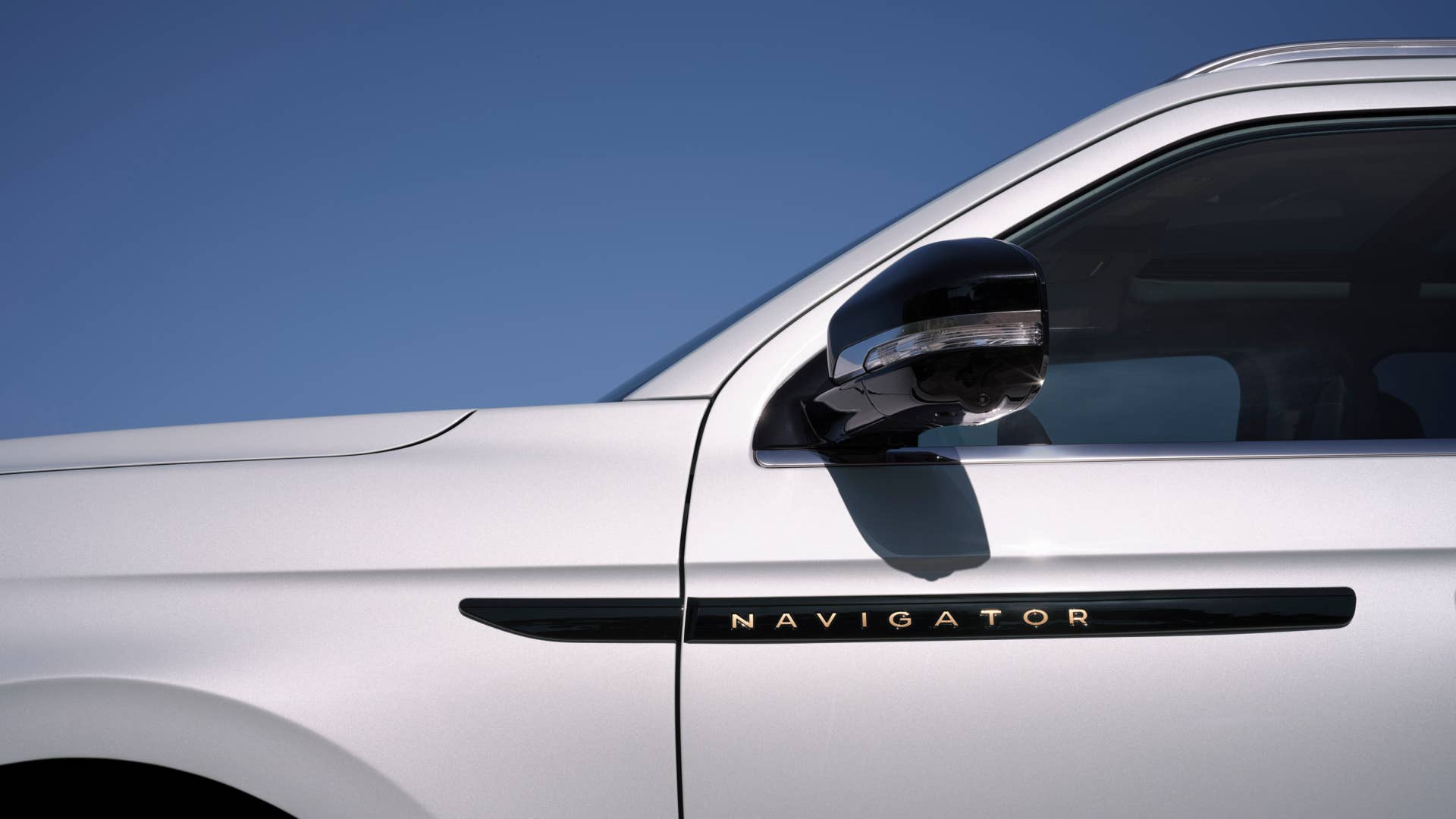 Preproduction model shown. Available Spring 2025.