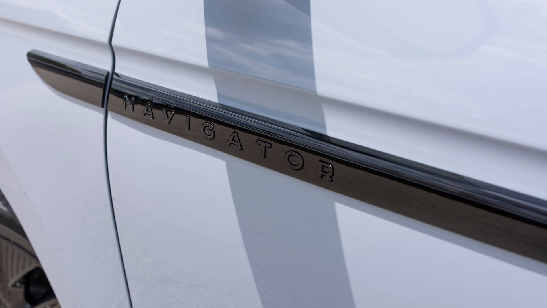 Preproduction model shown. Available Spring 2025.