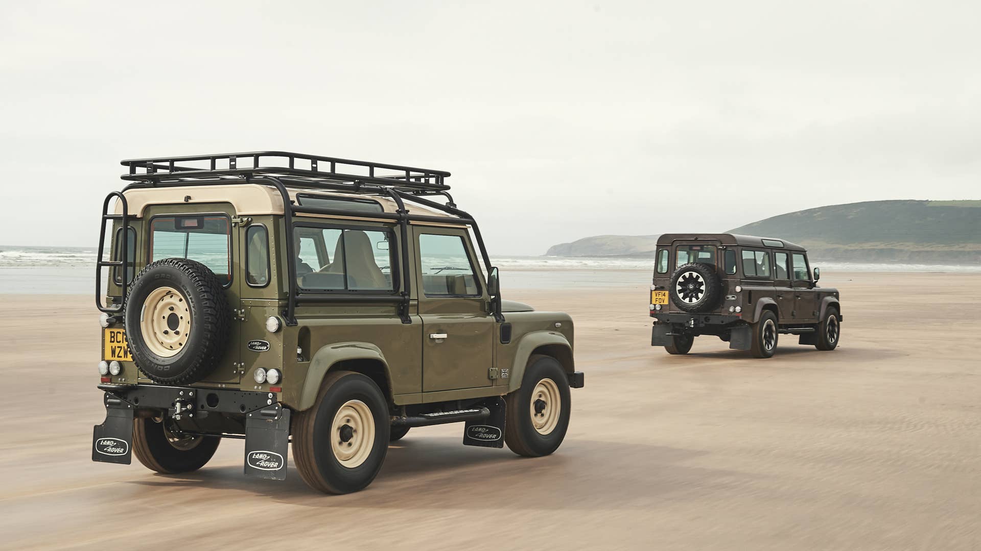 Land Rover Classic Defender V8 by Works Bespoke is a new twist on the ...