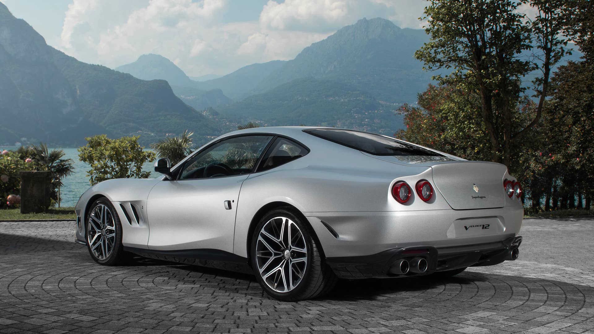 Touring Superleggera turns the Ferrari 550 Maranello into the Veloce12 ...