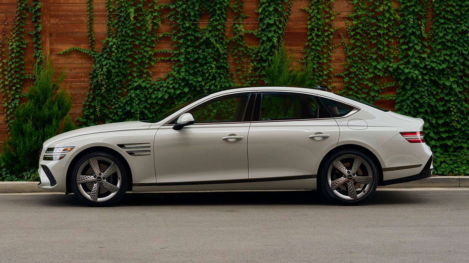 2025 Genesis G80 3.5T Sport Prestige