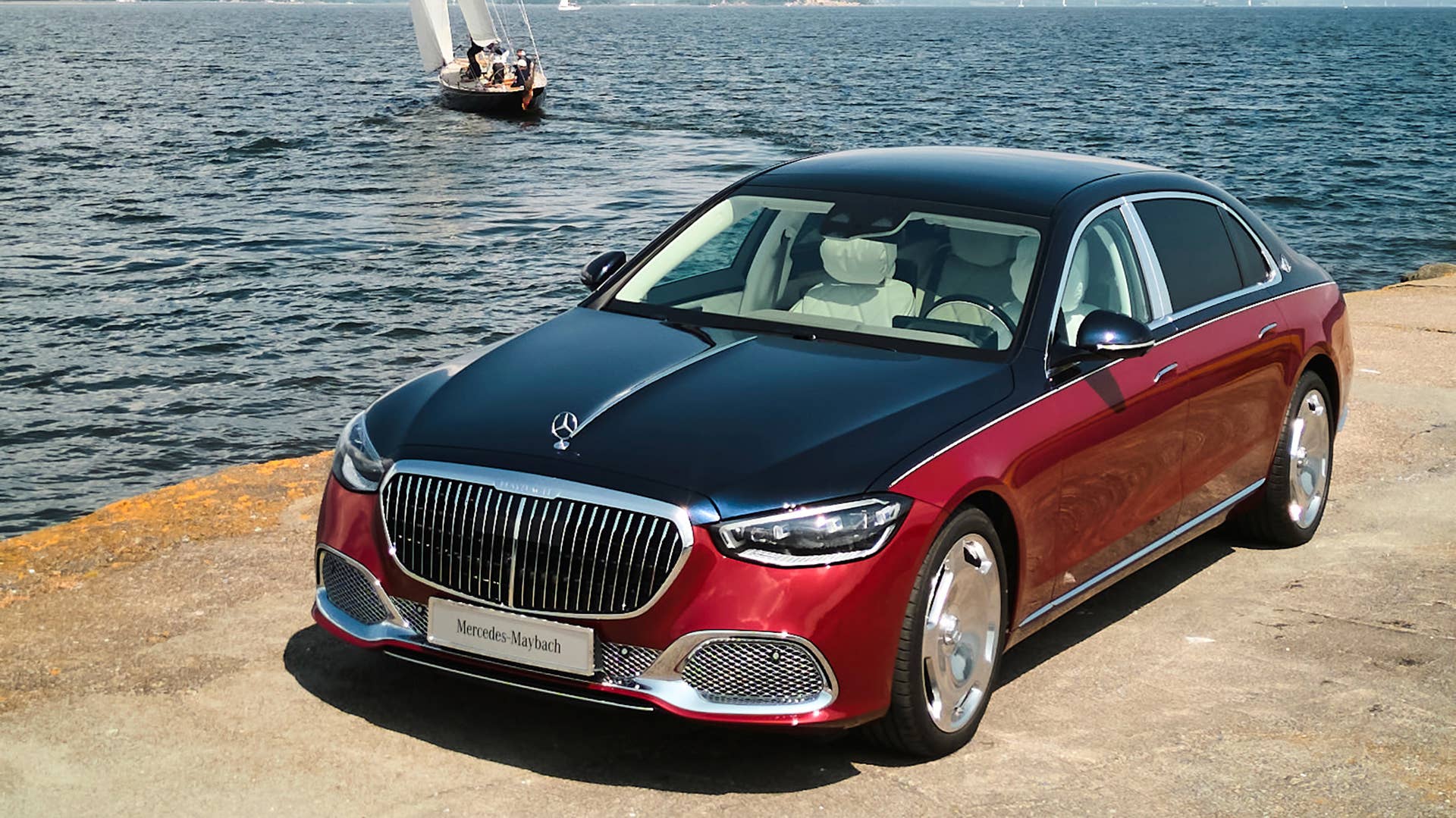 Exklusive Mercedes-Maybach S-Klasse zum 150-jährigen Jubiläum von Robbe & Berking (Mercedes-Maybach S 680, Energieverbrauch kombiniert: 14,2-13,2 l/100 km| CO2-Emissionen kombiniert: 323-300 g/km | CO2-Klasse: G);Mercedes-Maybach S 680 (Energieverbrauch kombiniert: 14,2-13,2 l/100 km| CO2-Emissionen kombiniert: 323-300 g/km | CO2-Klasse: G) An exclusive Mercedes-Maybach S-Class for the 150th anniversary of Robbe& Berking (Mercedes-Maybach S 680, combined energy consumption: 14.2-13.2 l/100 km | combined CO2 emissions: 323-300 g/km | CO2 class: G);Mercedes-Maybach S 680 (combined energy consumption: 14.2-13.2 l/100 km | combined CO2 emissions: 323-300 g/km | CO2 class: G)