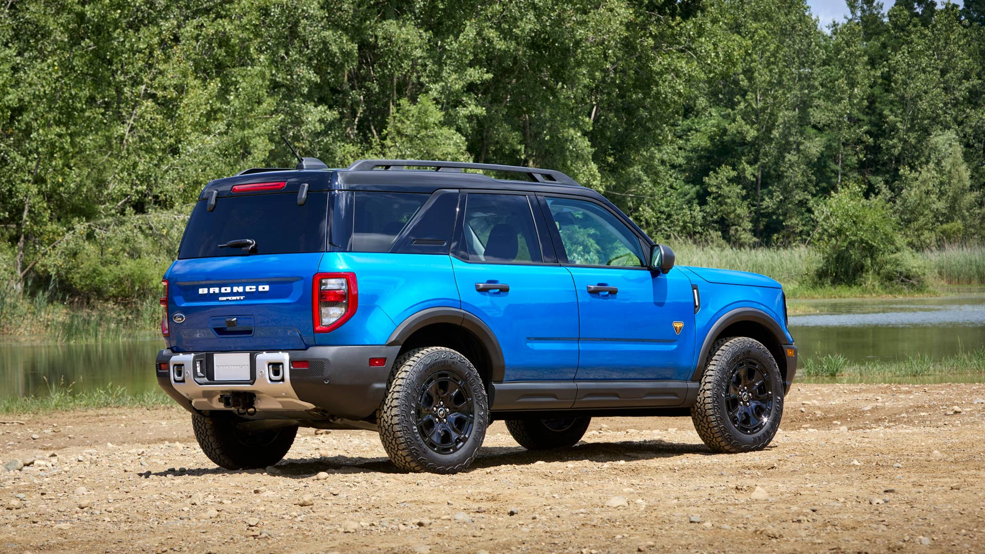 Preproduction model shown. Available early 2025.