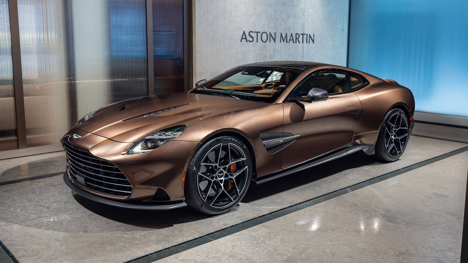 aston-martin-vanquish-brown-