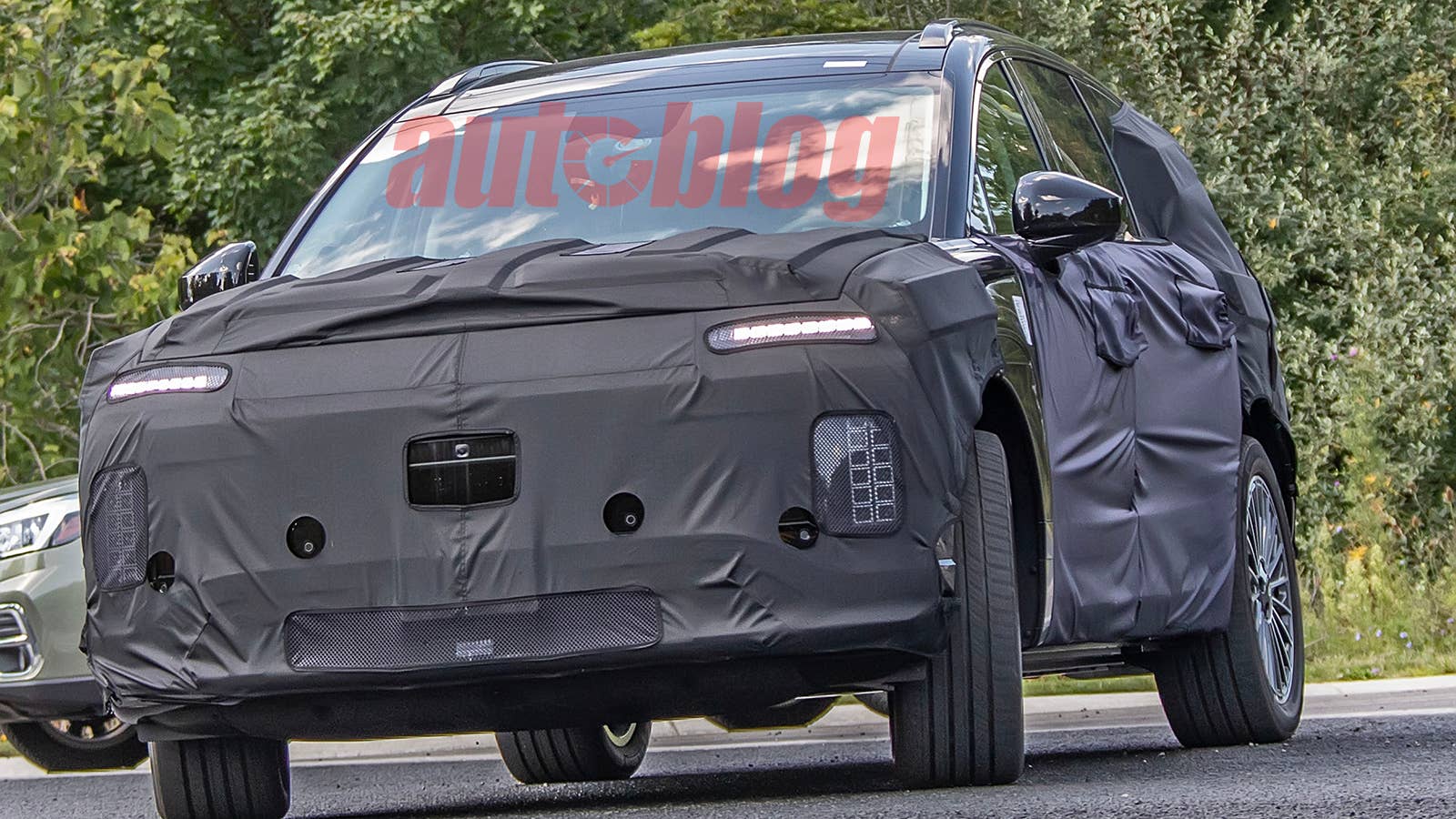 Hyundai Ioniq three-row SUV prototype