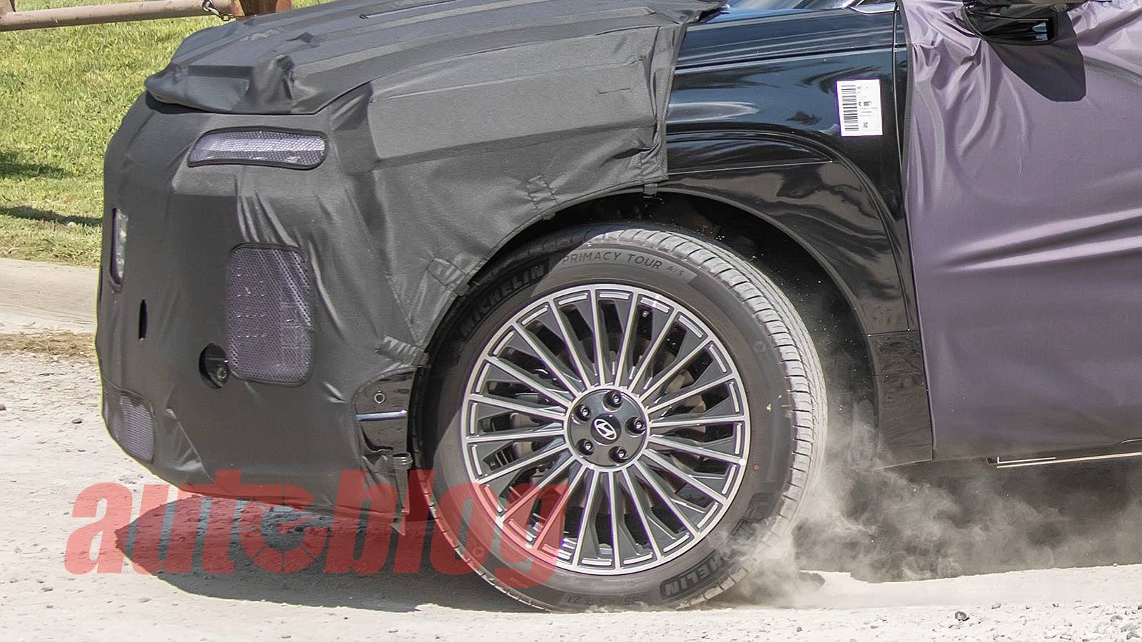 Hyundai Ioniq three-row SUV prototype