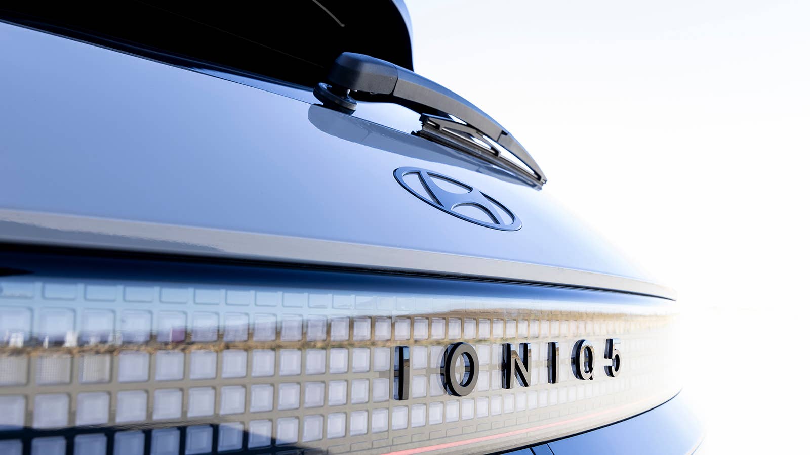 2025 Hyundai Ioniq 5 XRT