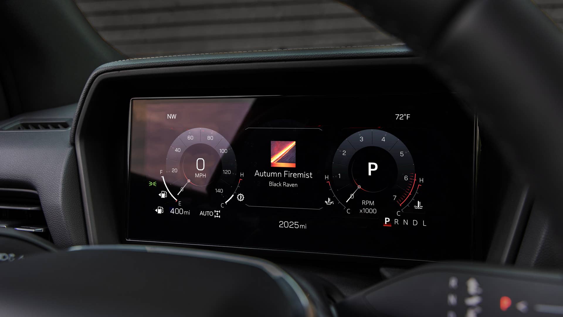 Close-up of the next-generation 2025 GMC Terrain Elevation’s 11-inch-diagonal Driver Information Center.
