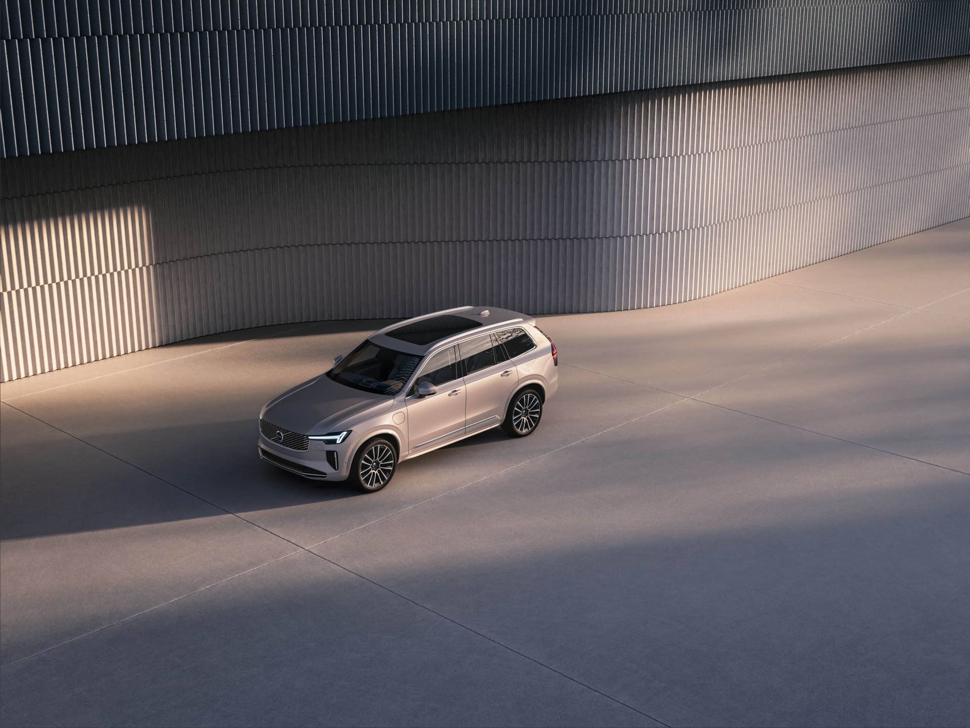2025 Volvo XC90 PHEV