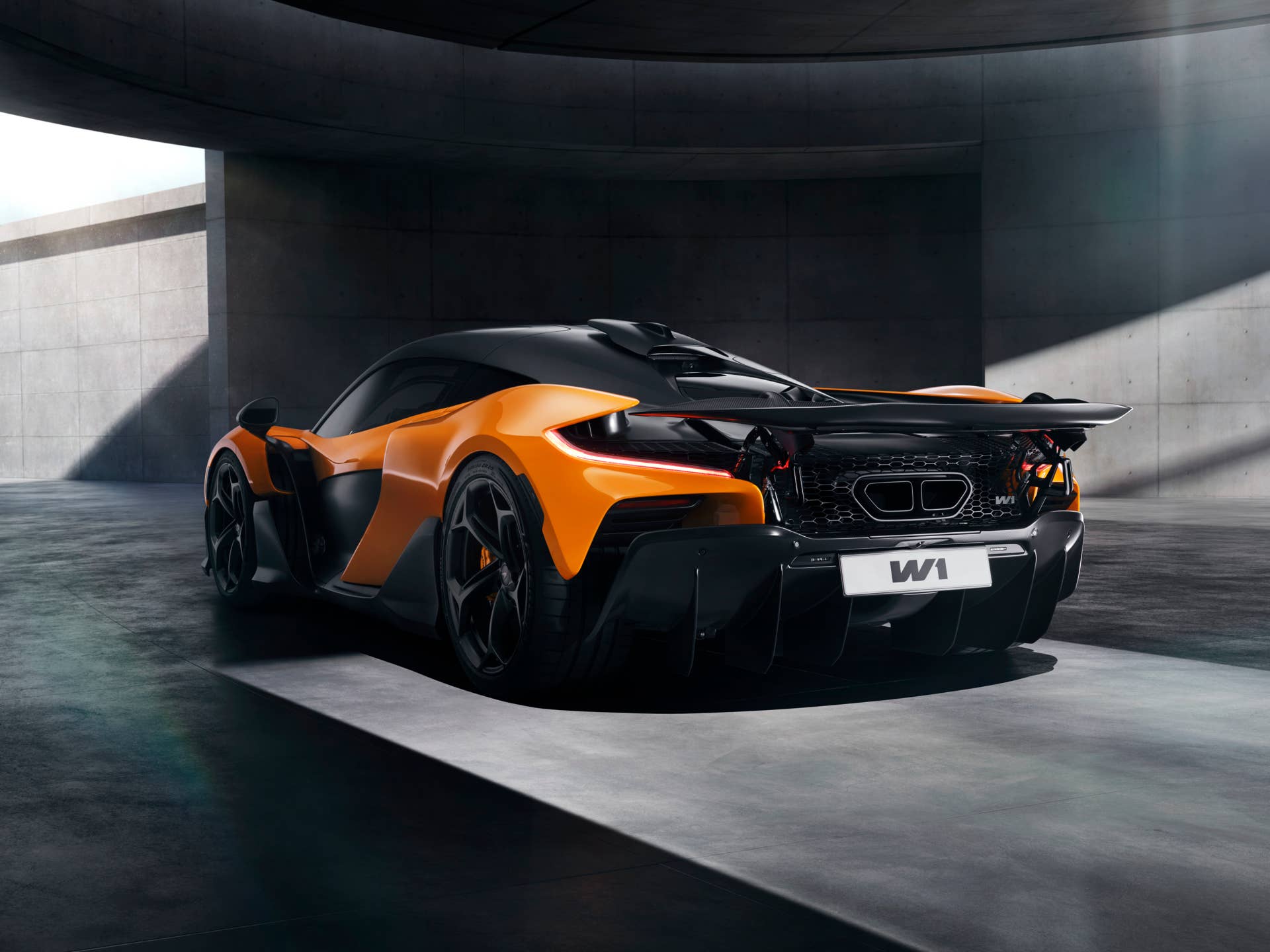 McLaren W1 rear in orange and black