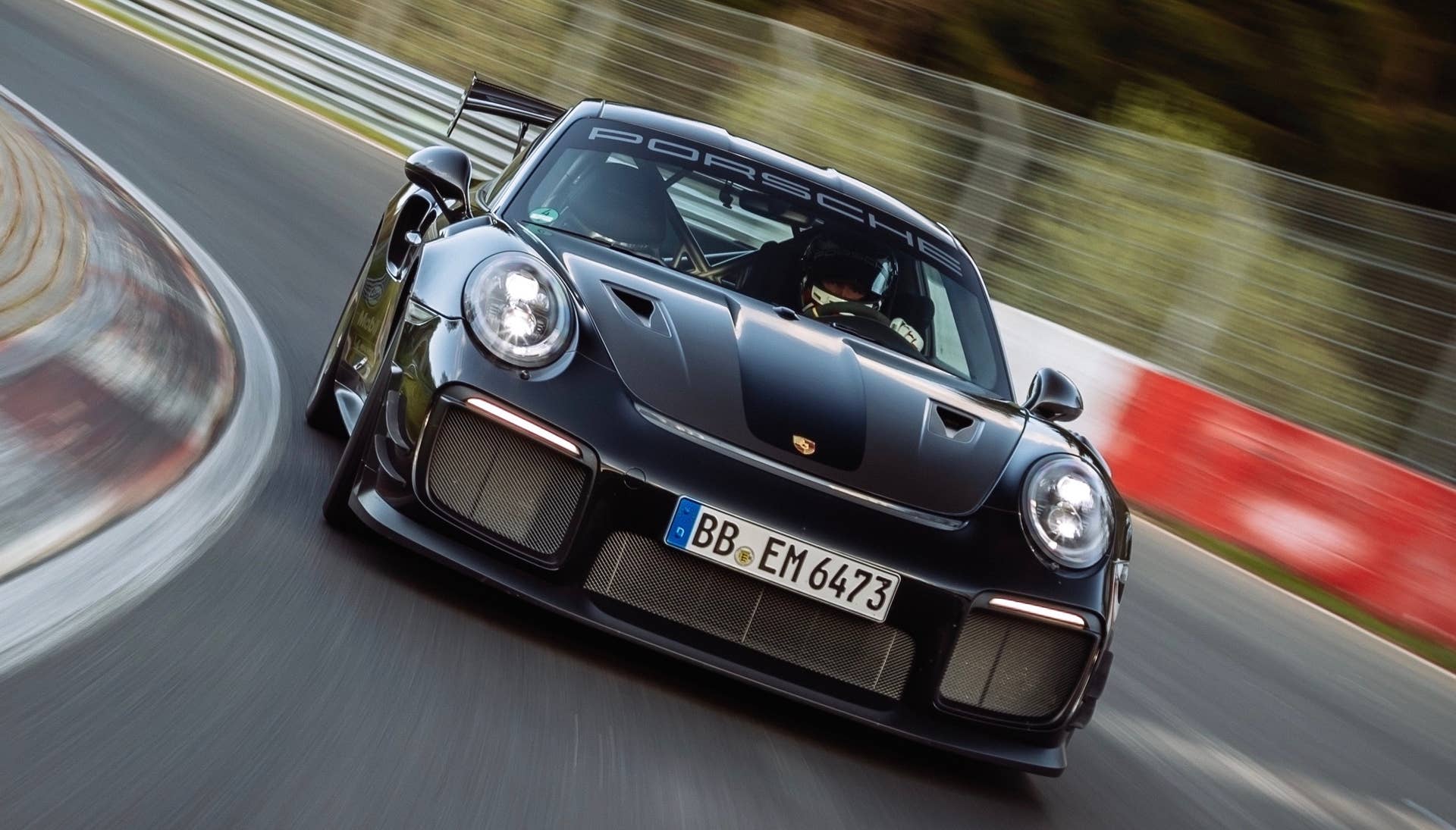 Porsche 911 GT2 RS Manthey Racing