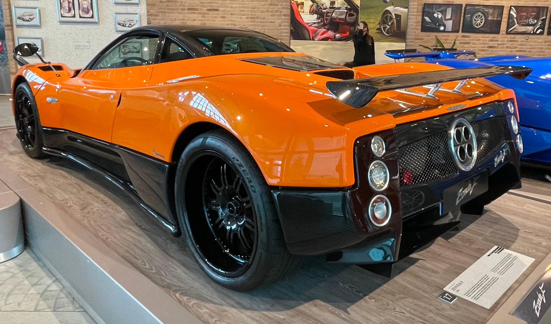 Pagani Zonda F