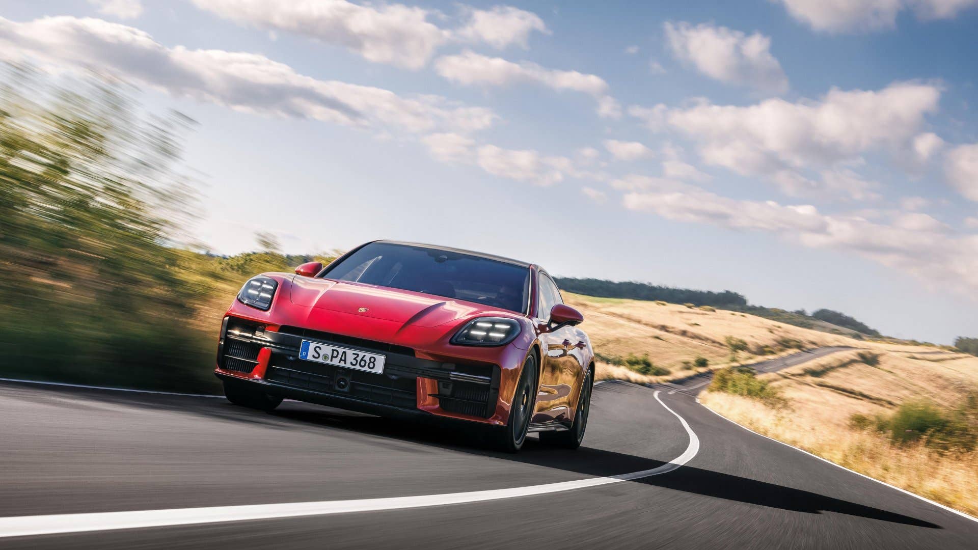 2025 Porsche Panamera Turbo S E-Hybrid