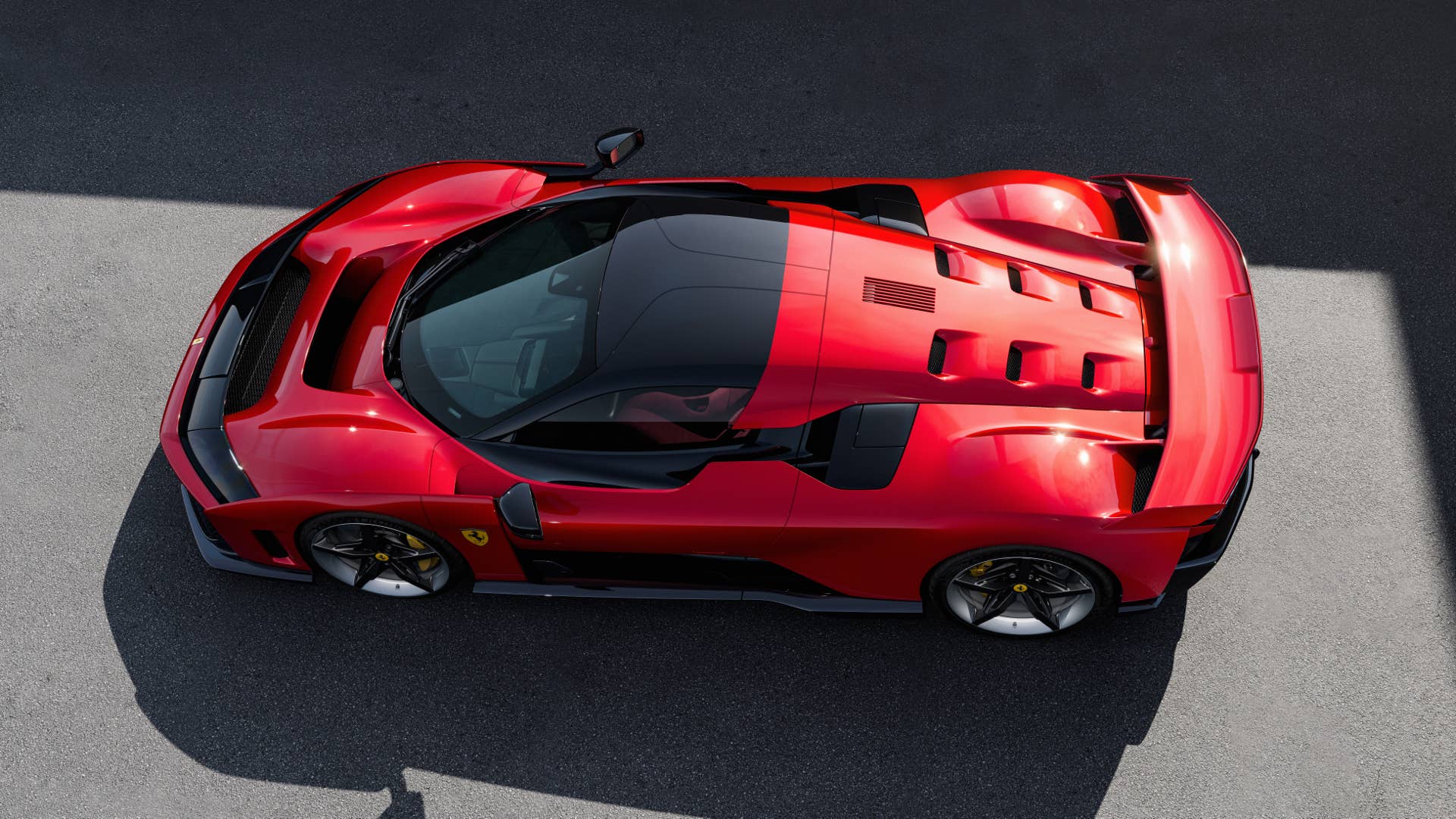 Ferrari F80 Overhead
