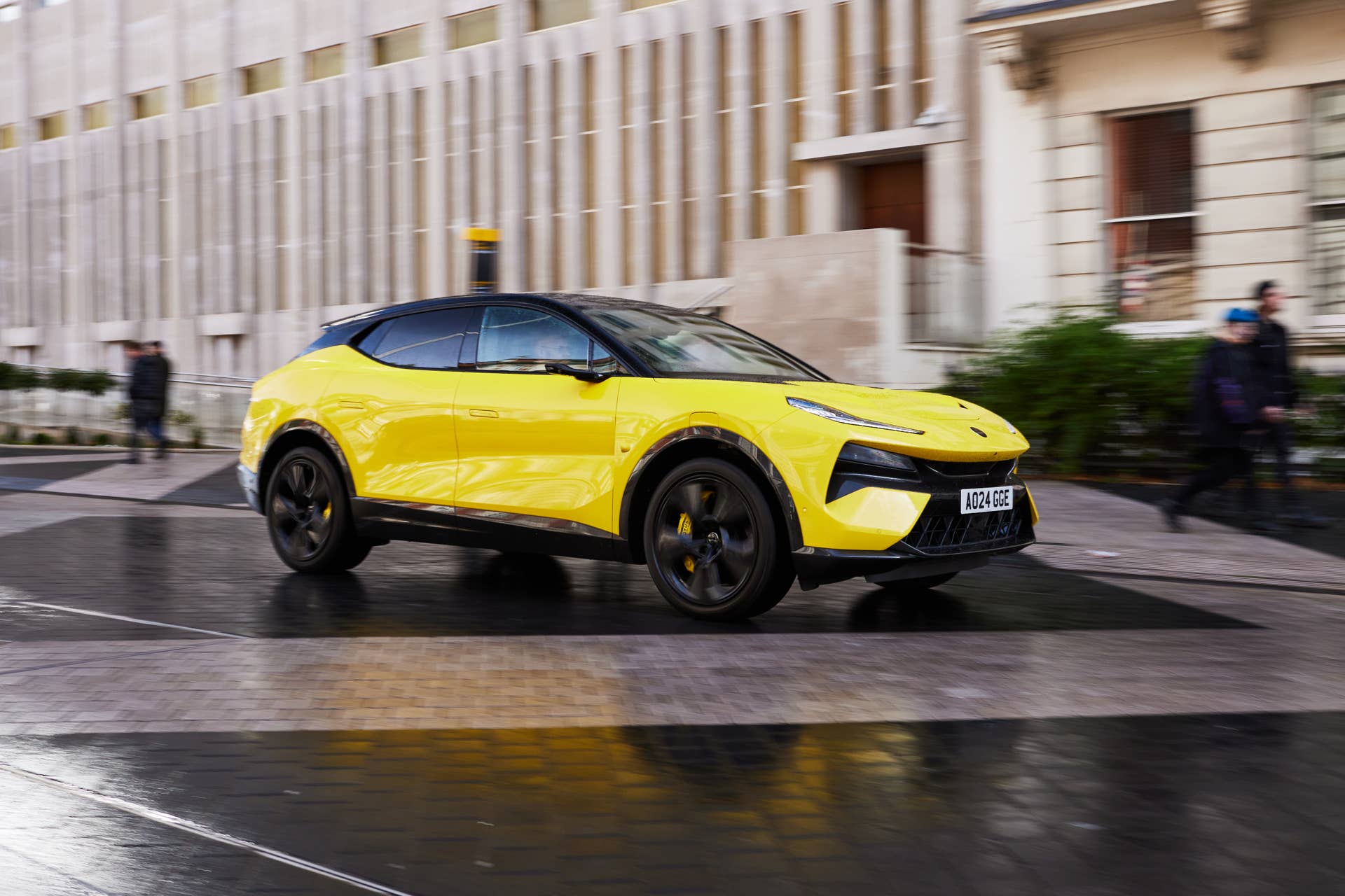 Lotus Eletre