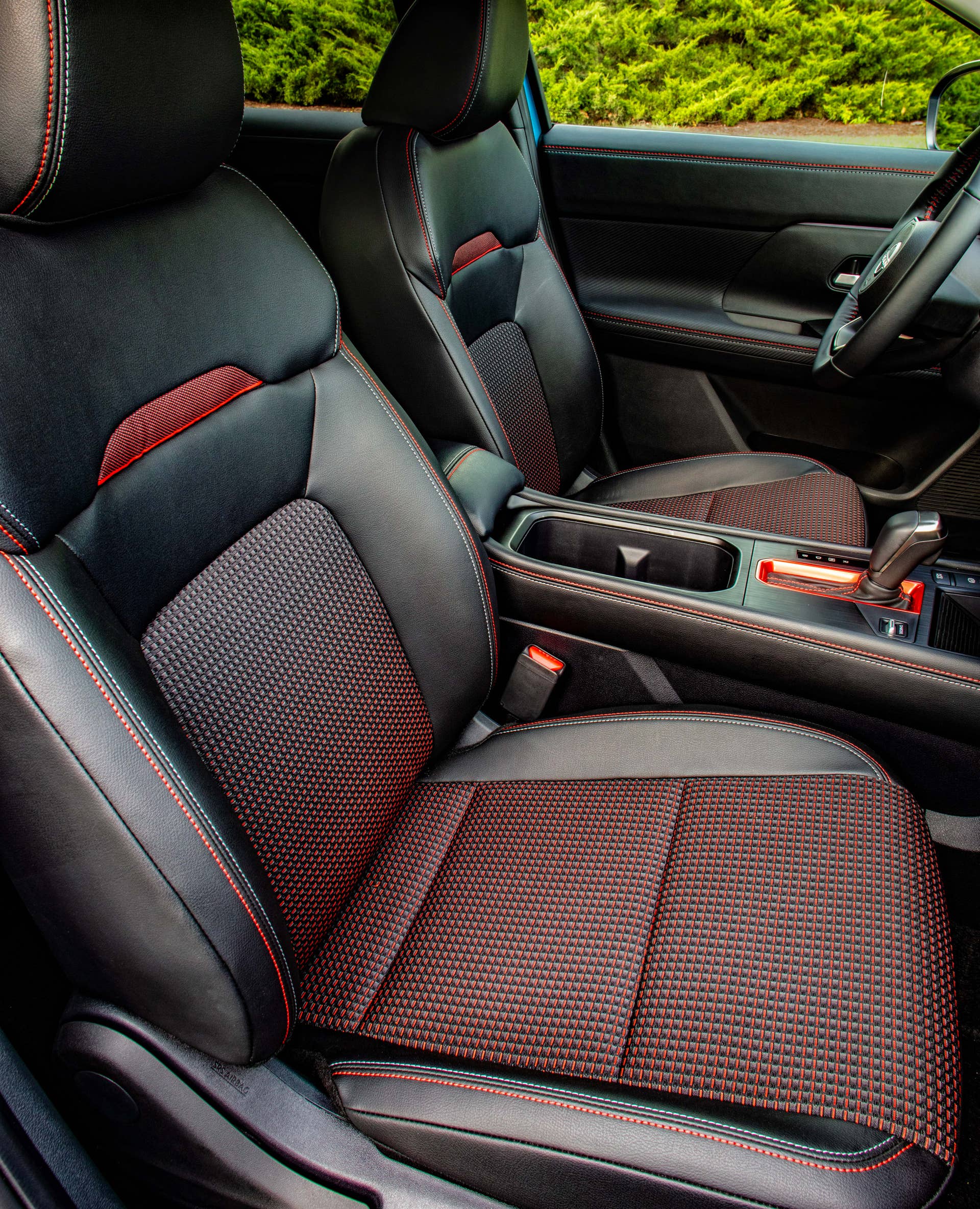 2025 Nissan Kicks Seats