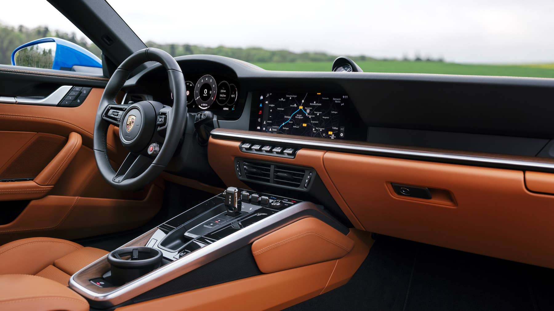 2025 Porsche 911 GTS T-Hybrid interior