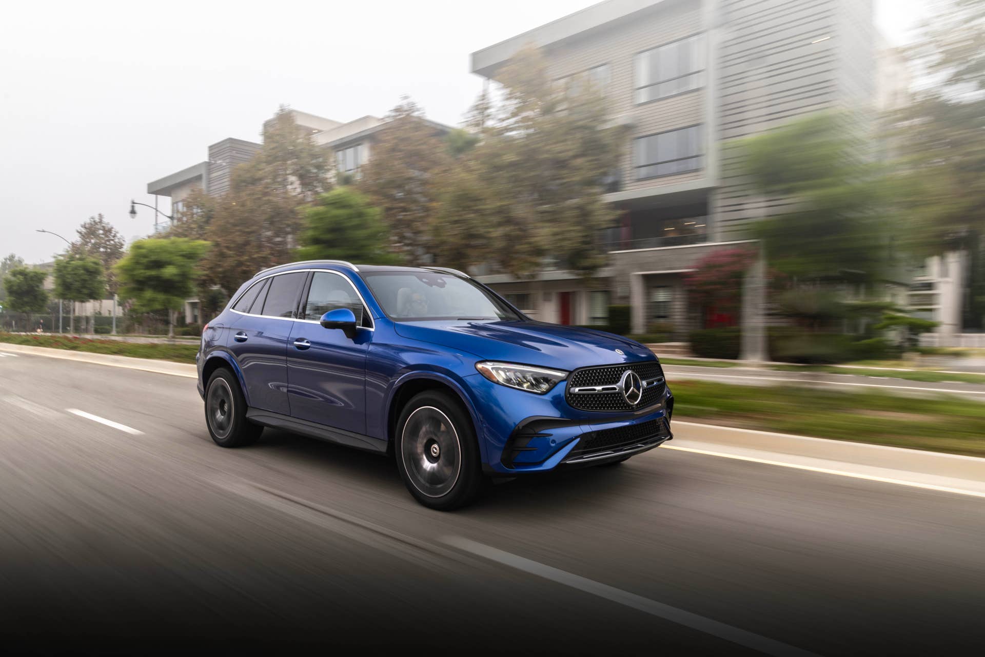 2025 Mercedes-Benz GLC 350e Hybrid