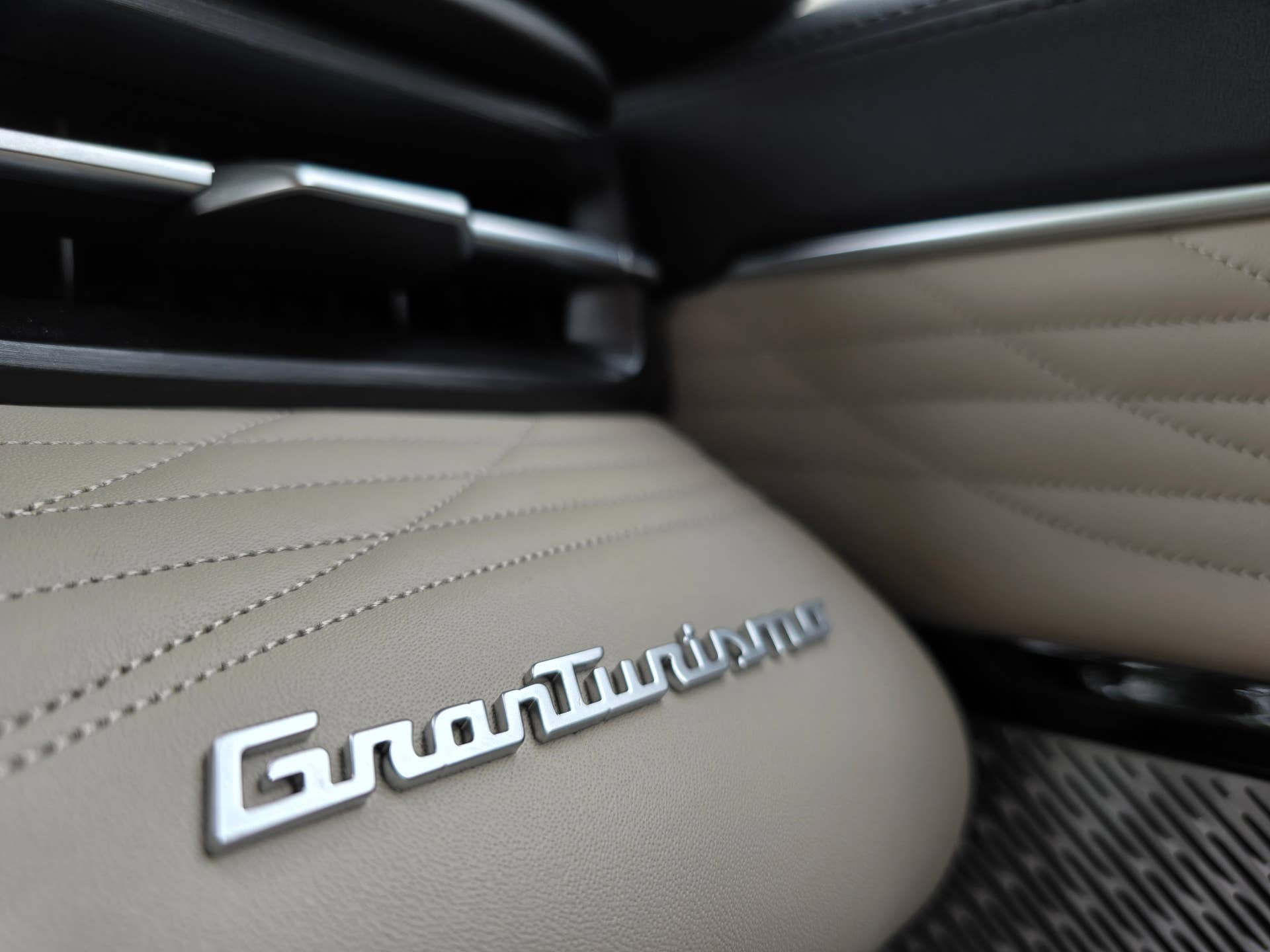 2024 Maserati GranTurismo Modena