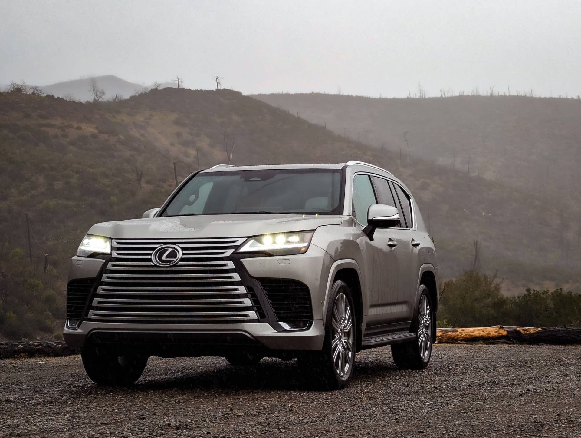 2025 Lexus LX Review, Specs, Pricing, and Warranty - Autoblog