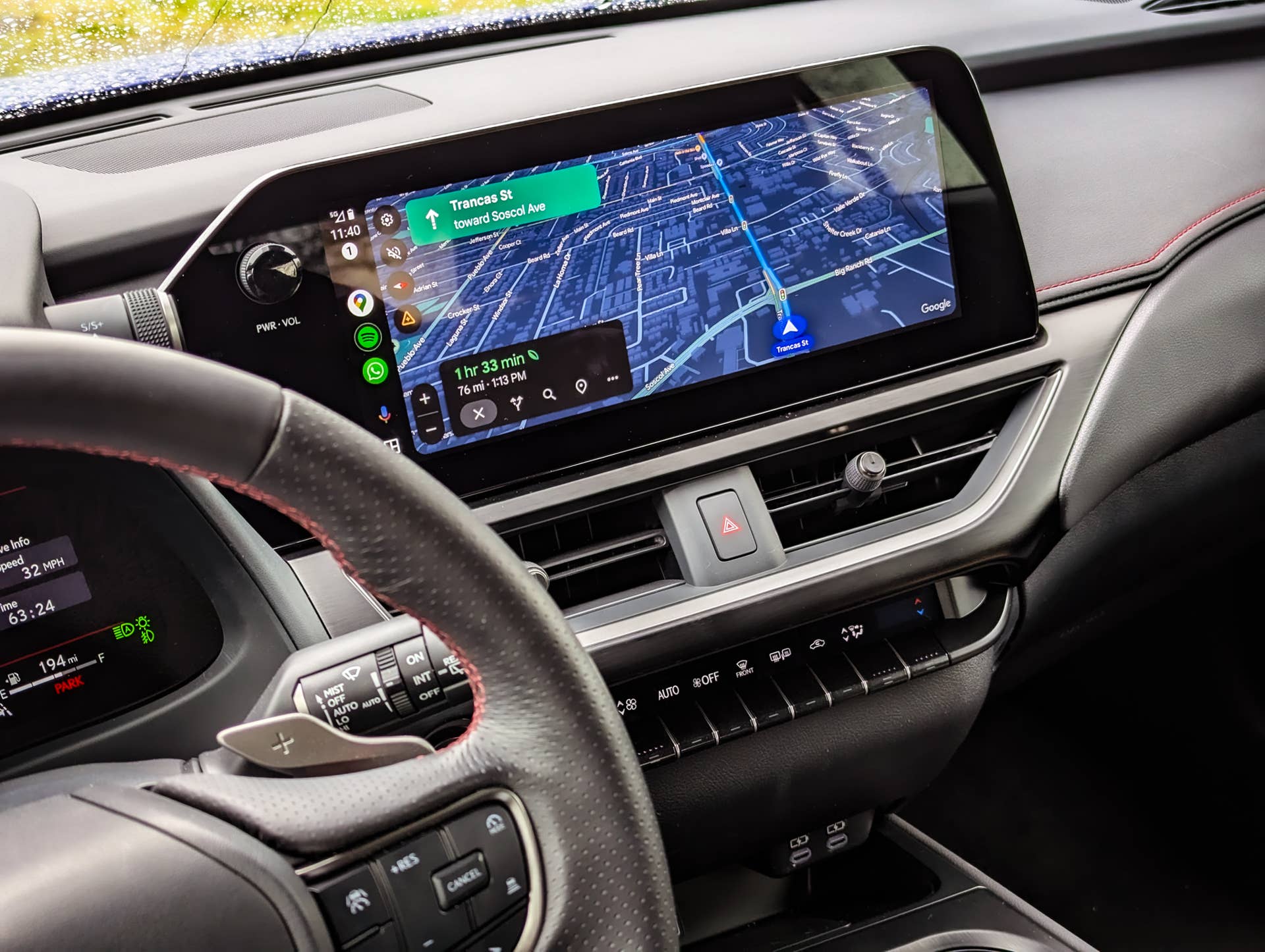 2025 Lexus UX300h F Sport Handling