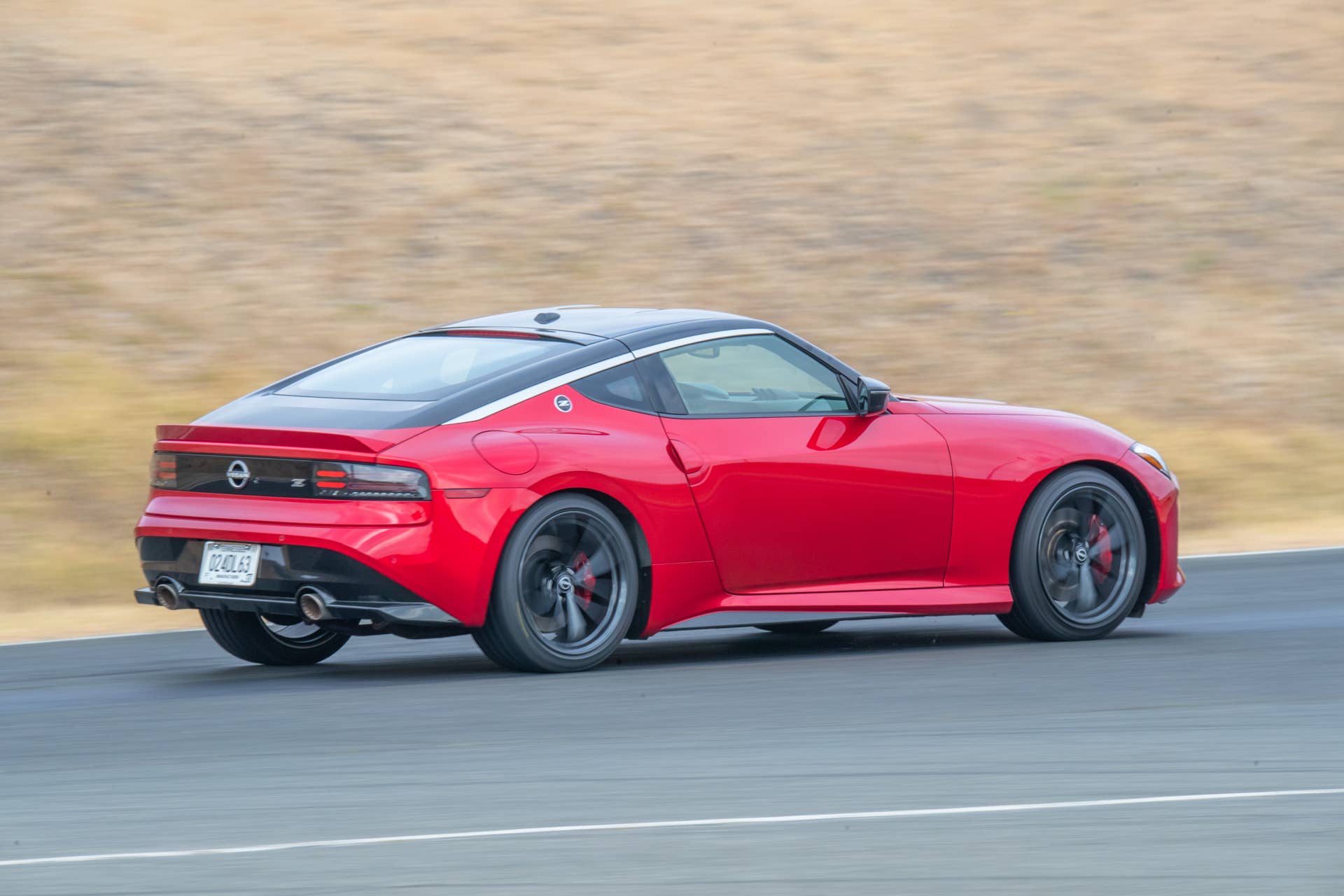 2025 Nissan Z undercuts Toyota Supra by a surprising amount - Autoblog